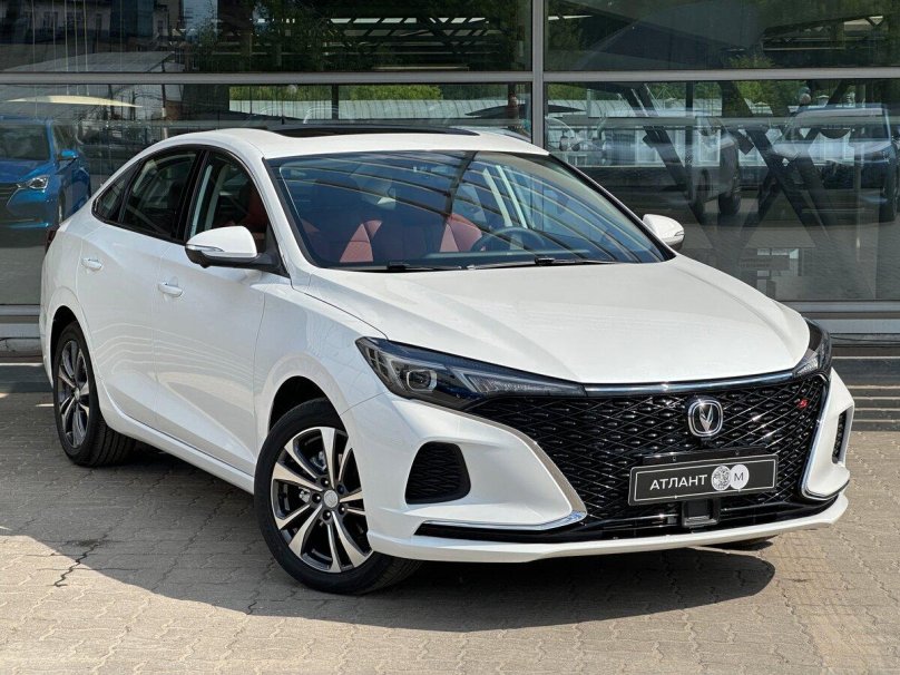 Changan Eado Plus 2023 белый