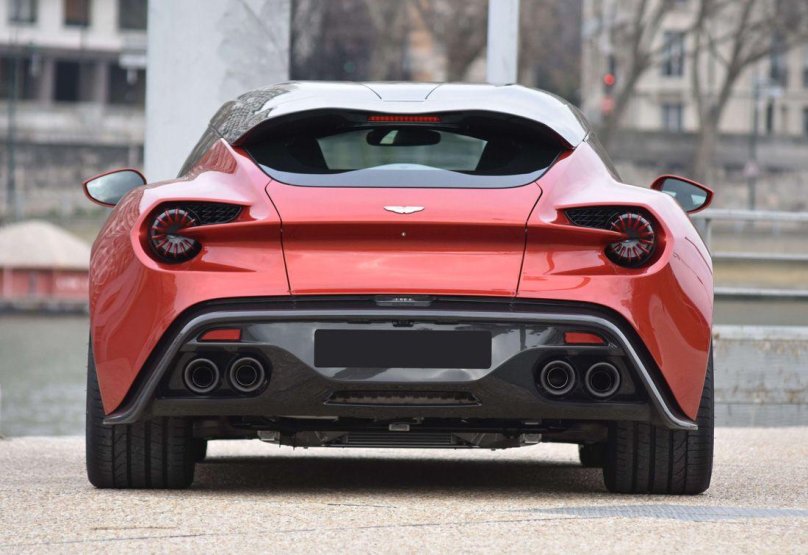 Aston Martin Vanquish Zagato 2019