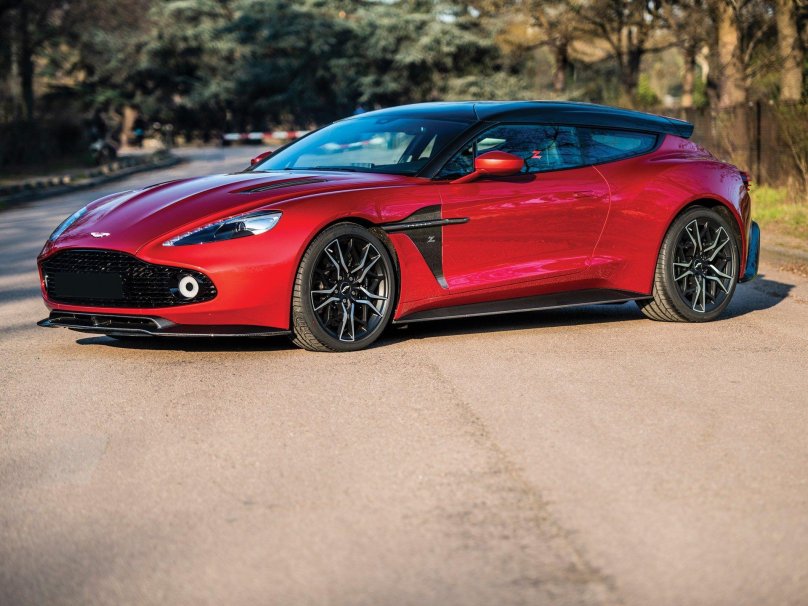 Aston Martin Vanquish Zagato shooting Brake