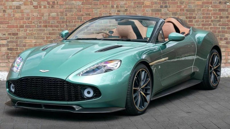 Астон Мартин