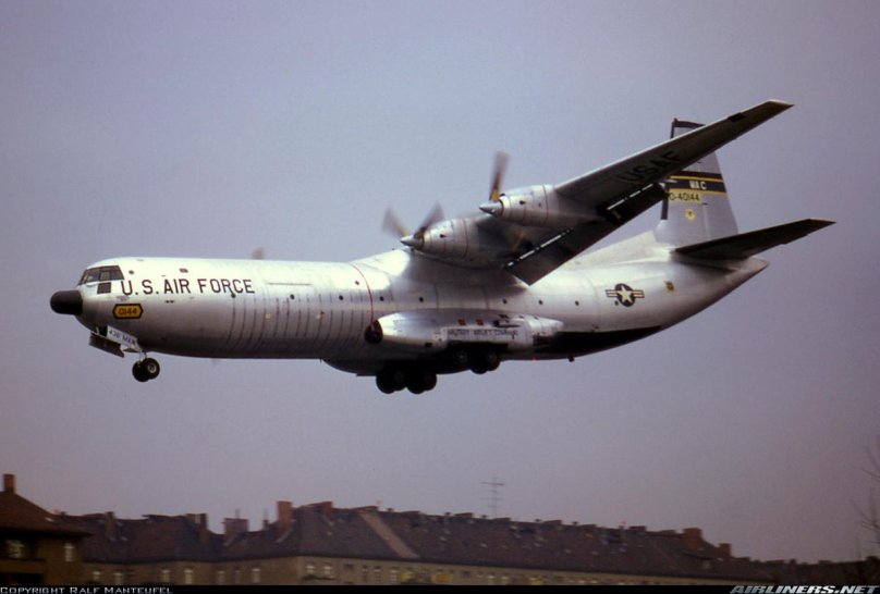 C-133
