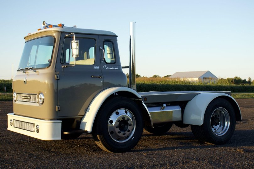 1965 International Harvester co-4000