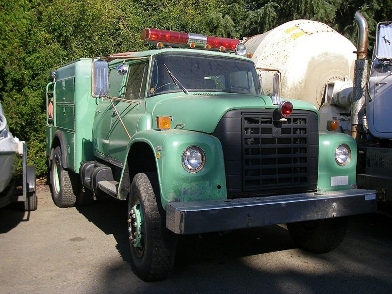 International Harvester Loadstar 1700