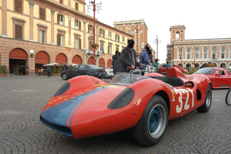 Машина Бандини