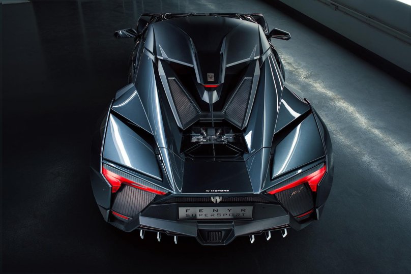 W Motors Lykan Hypersport