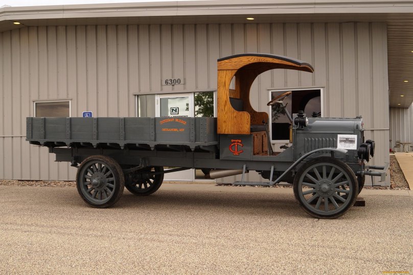 Американские ретро Грузовики