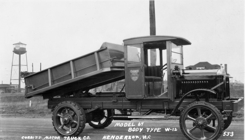 Ретро самосвал