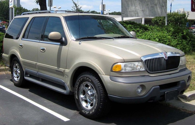 Линкольн навигатор 1