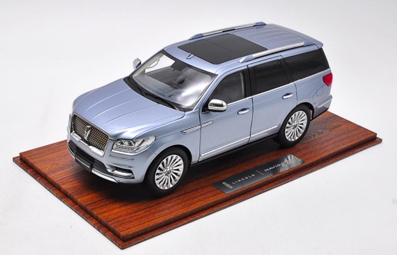 Lincoln Navigator 1/18