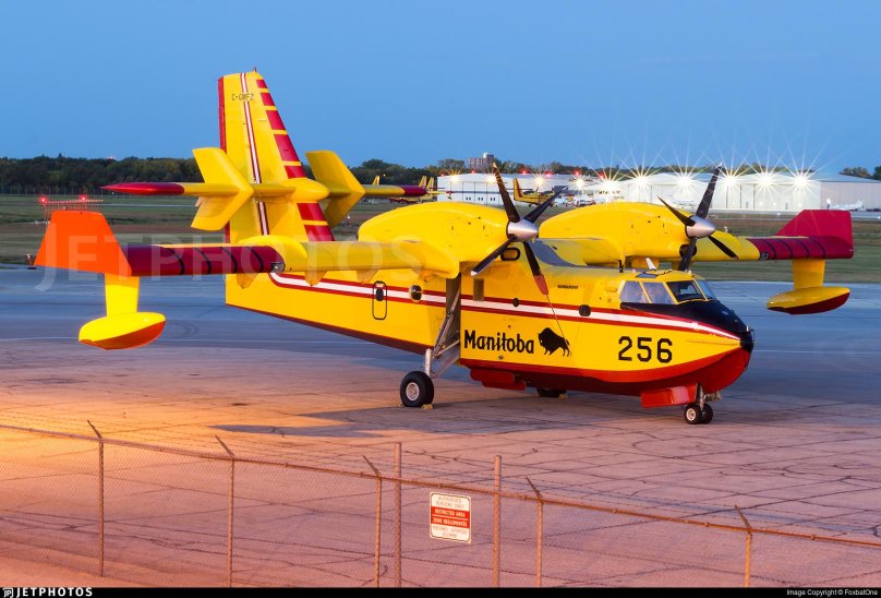 Canadair Bombardier CL-415