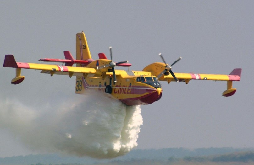 Canadair Bombardier CL-415