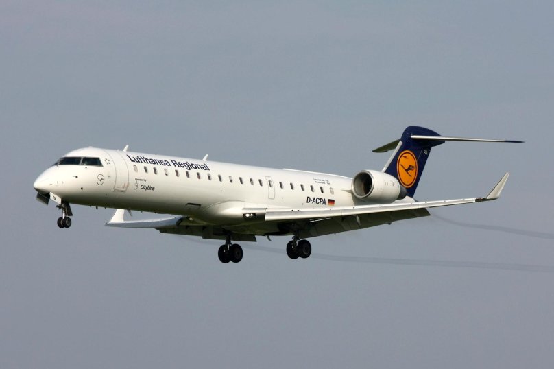 Канадиан регионал Джет