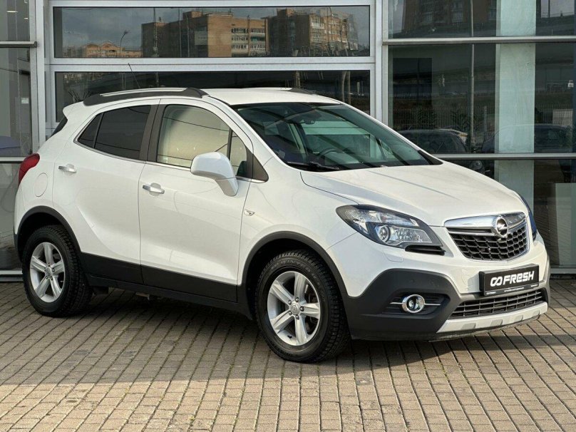 Опель Мокка белый