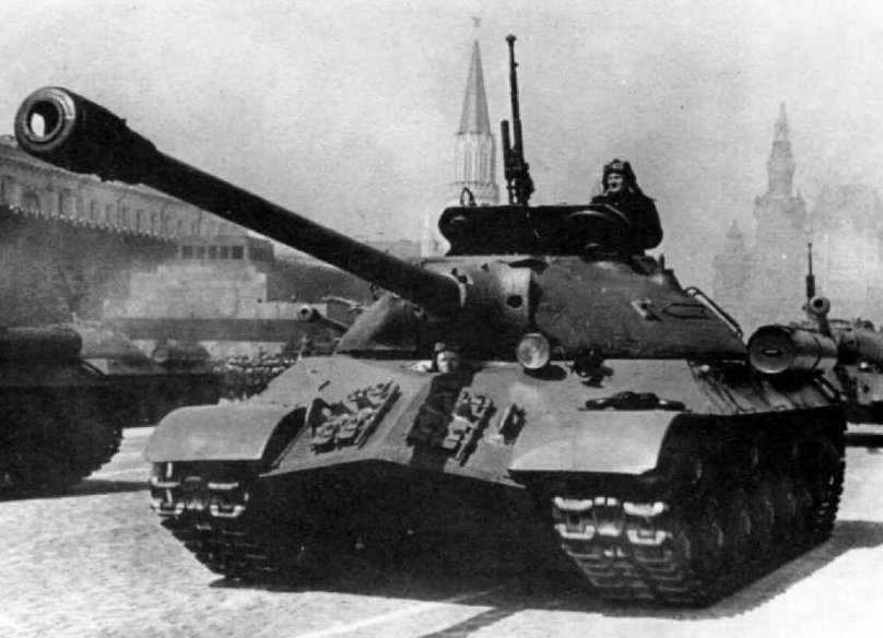 Танк ИС-2
