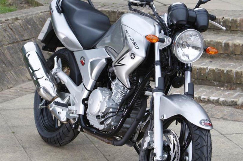 Мотоцикл YBR 250