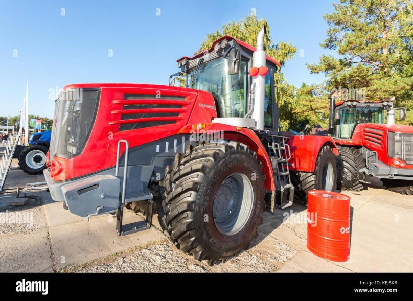 Кировец 744 р1