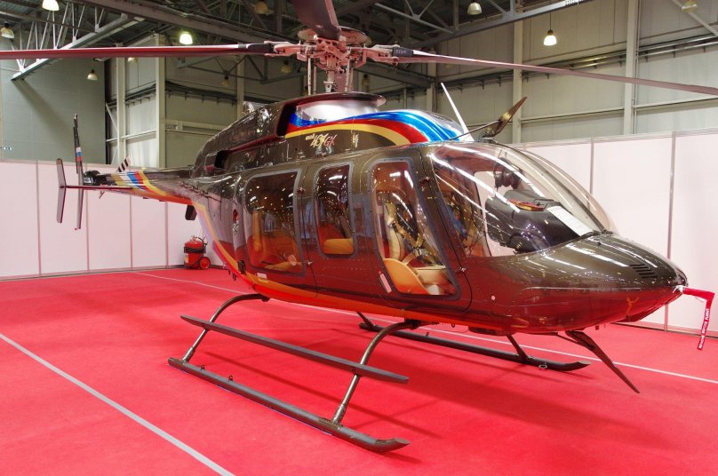 Вертолет Bell 407