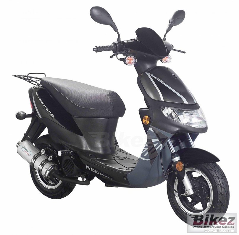Скутер Keeway Hurricane 50