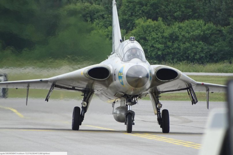 Истребитель Дракен Швеция