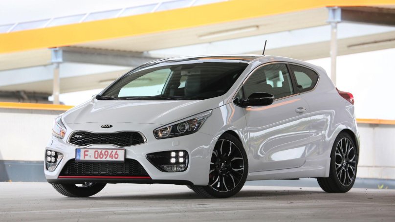 Киа СИД ГТ Ливея