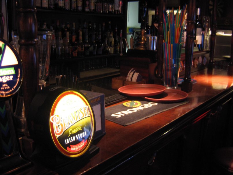 Уклейка бар