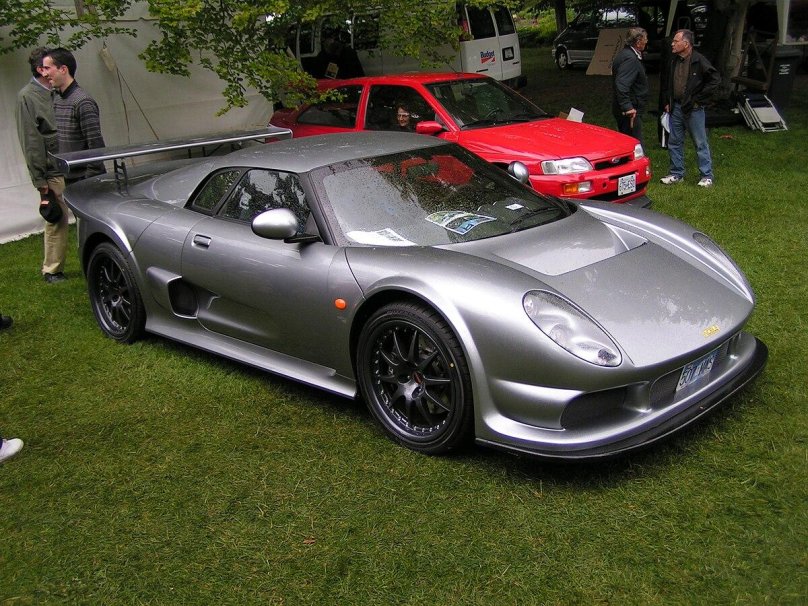 Спорткар Нобл