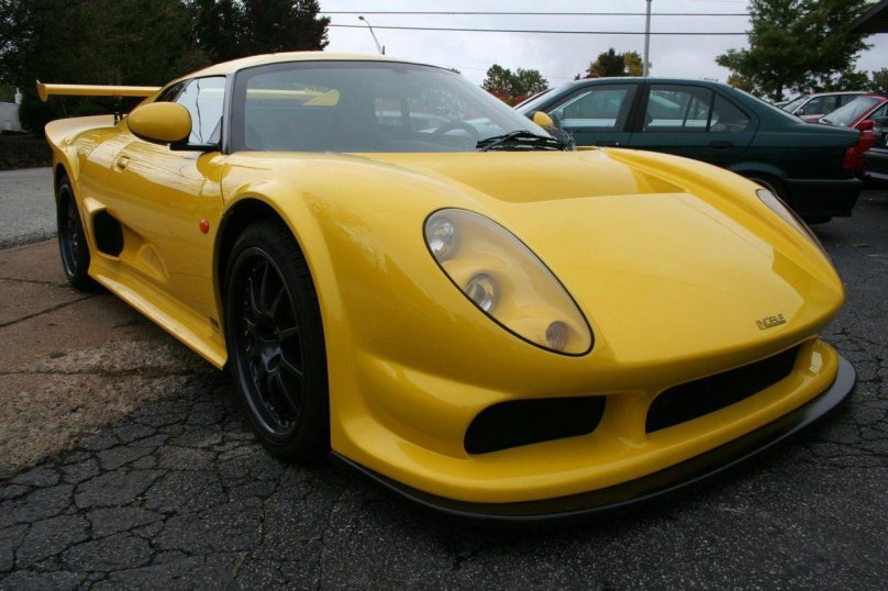 Noble m400 машина