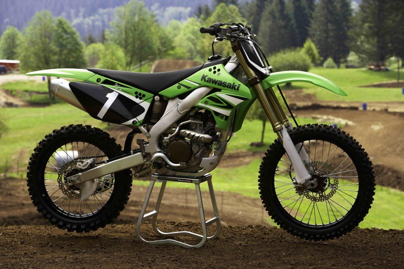 Кроссовый мотоцикл Kawasaki kx250