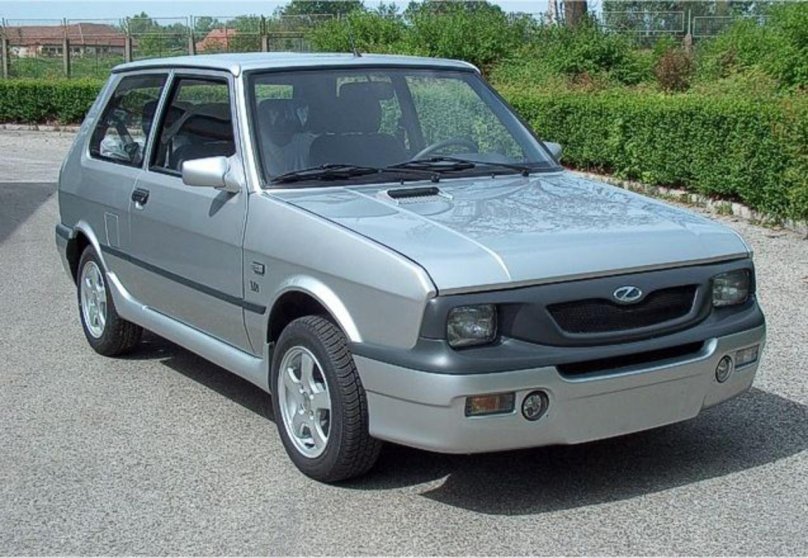 Застава Юго Корал