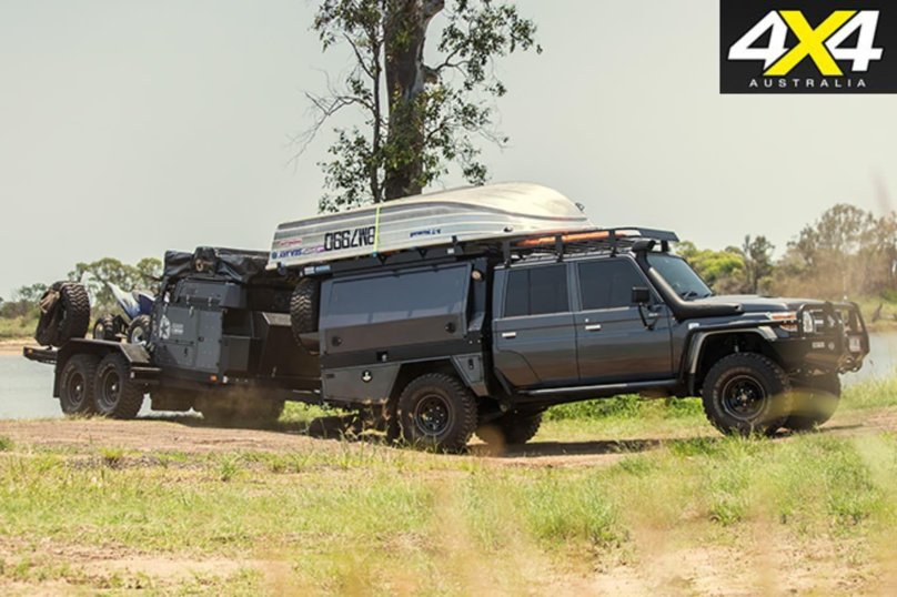 Toyota Land Cruiser 79 6x6