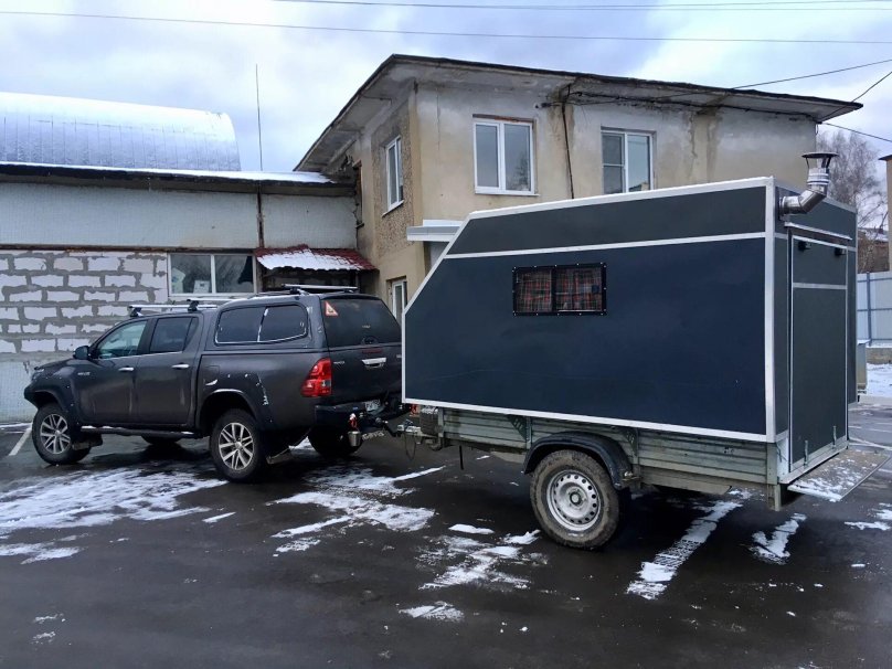 Toyota Hilux прицепы