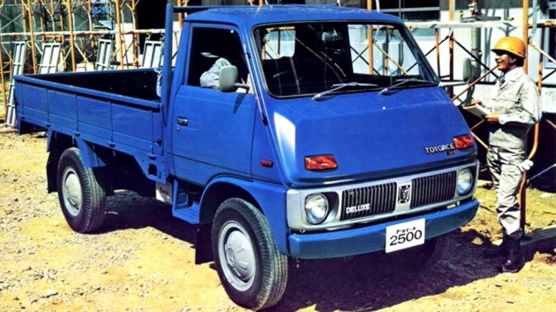 Toyota TOYOACE 1982