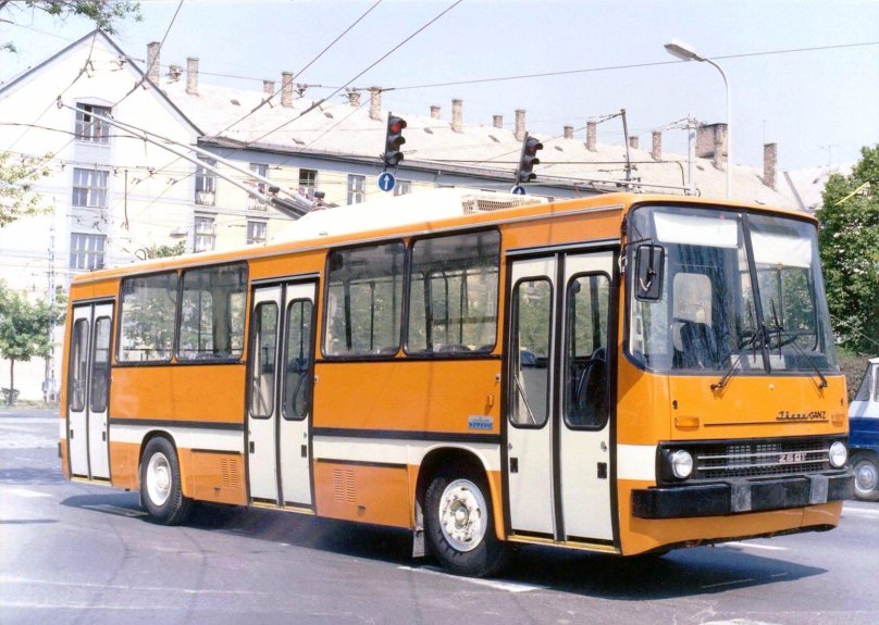 Икарус 260т