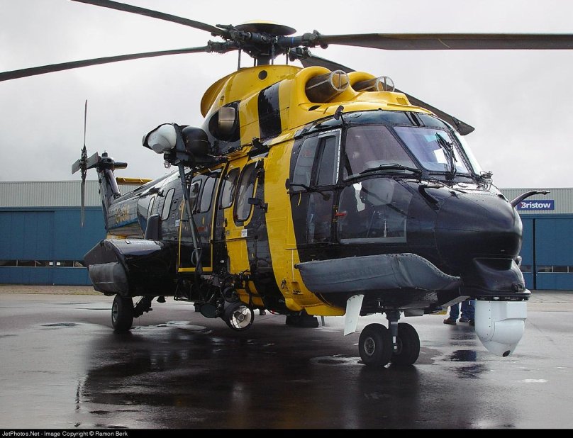 Eurocopter as 332 super Puma вертолет