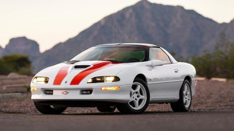 Chevrolet Camaro четвертое поколение