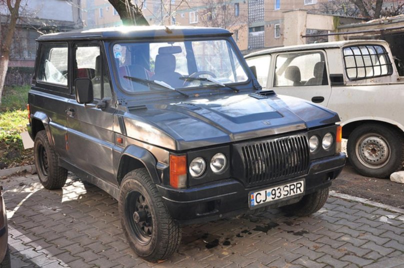 Румынский джип Аро