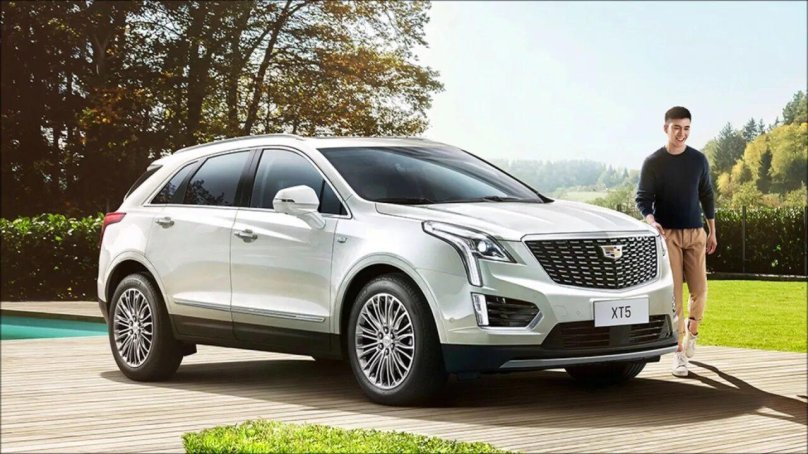Кадиллак xt5