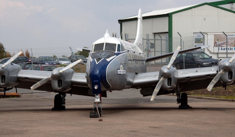 De Havilland DH-104 dove