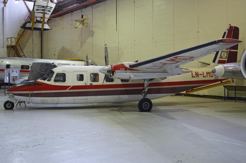 Аэрокомандер 680