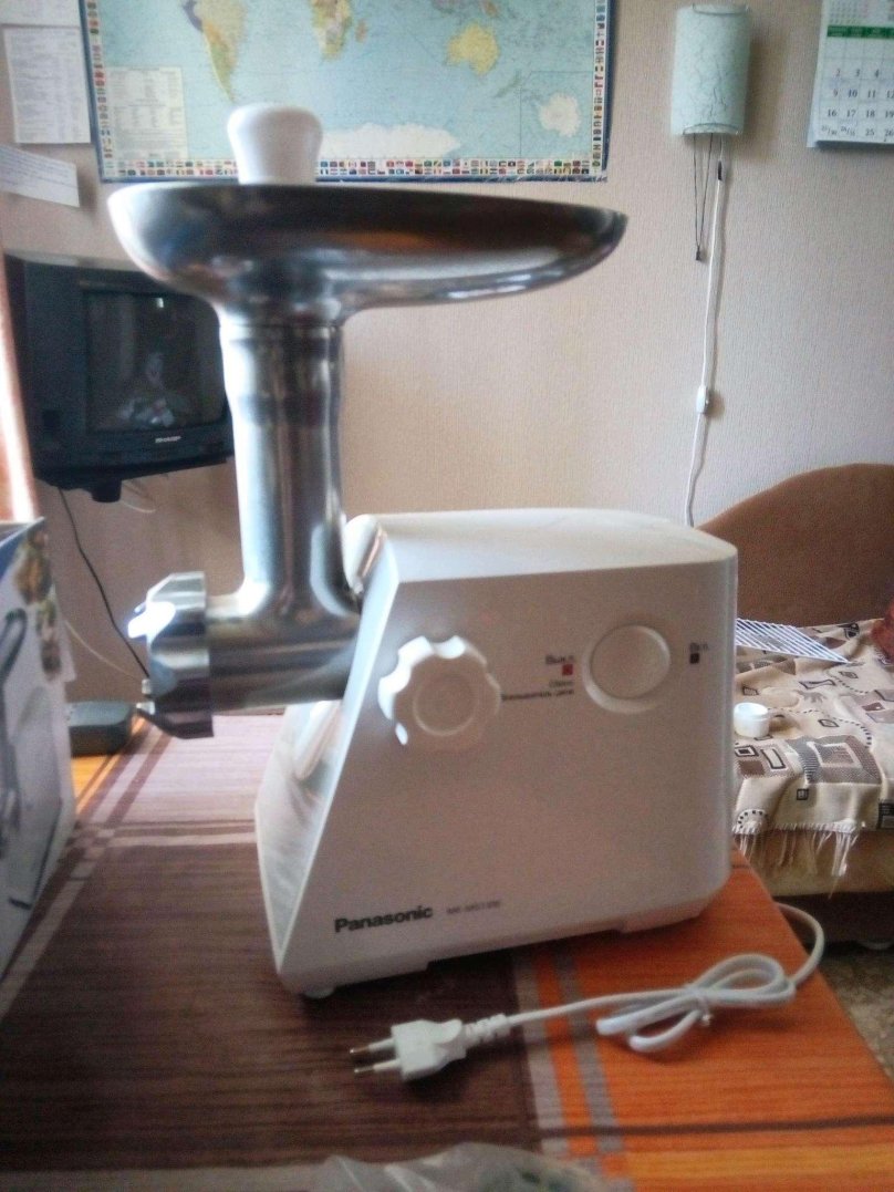 Мясорубка Panasonic MK-g1300wtq