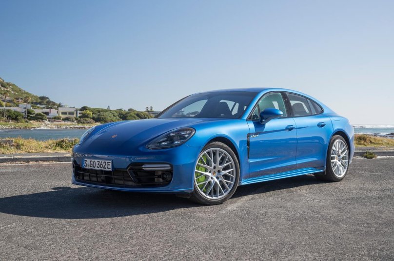 Panamera 4 e-Hybrid