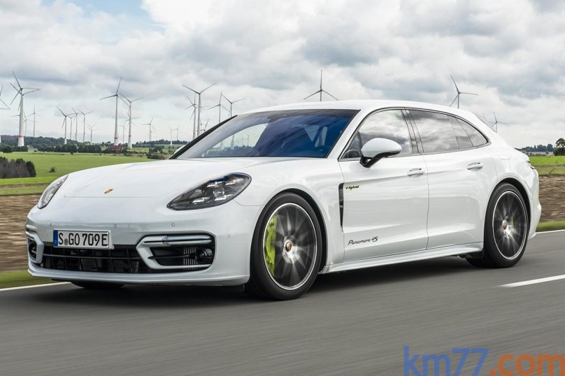 Porsche Panamera 4