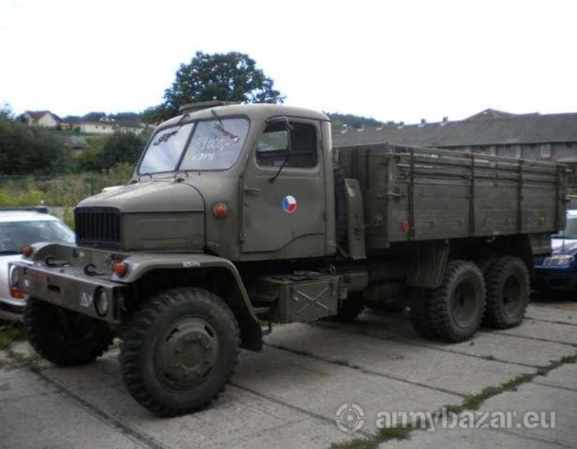 Грузовик Praga v3s