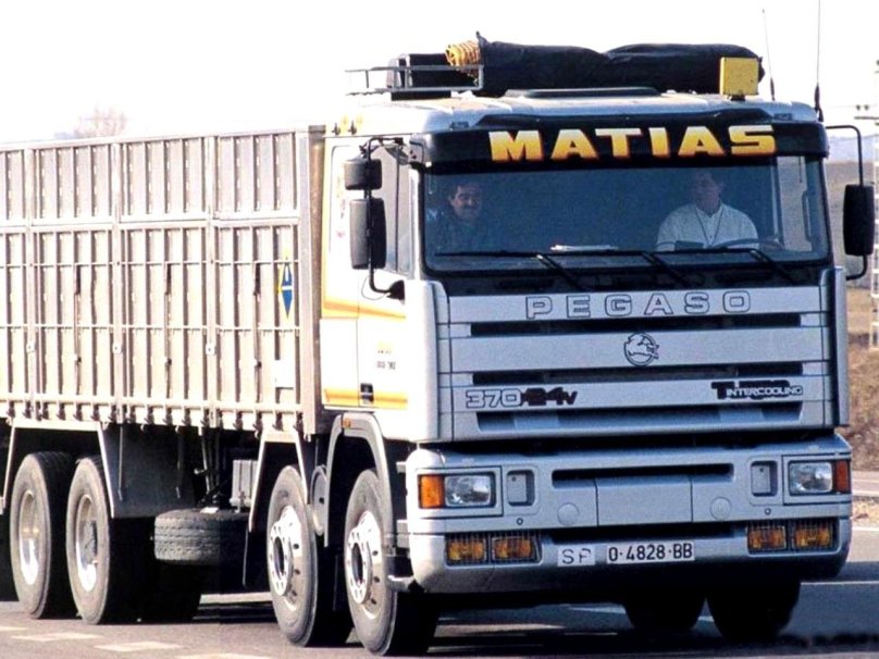Грузовики Pegaso troner