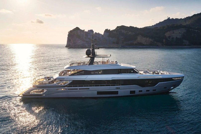 Яхта Azimut grande