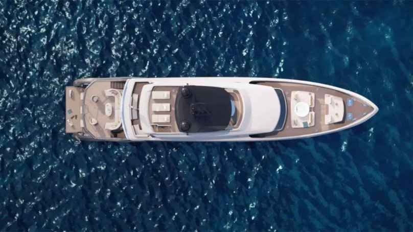 Яхта Azimut 38 tri Deck