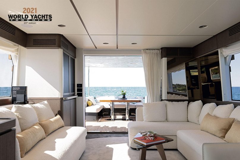 Азимут 66 Magellano