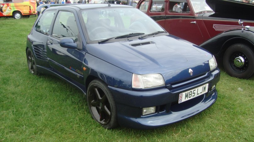 Renault Clio Williams салон