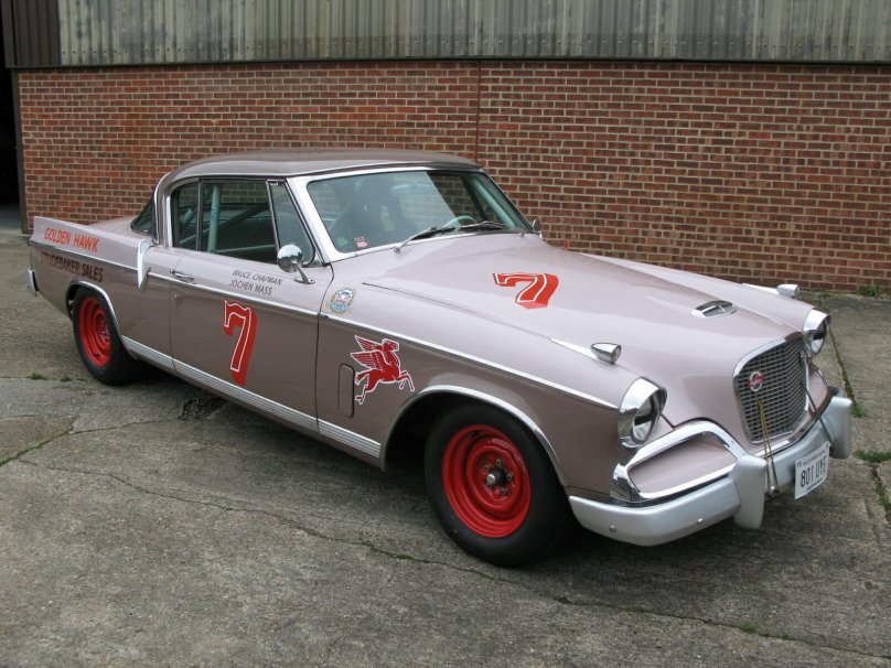 Студебеккер легковой