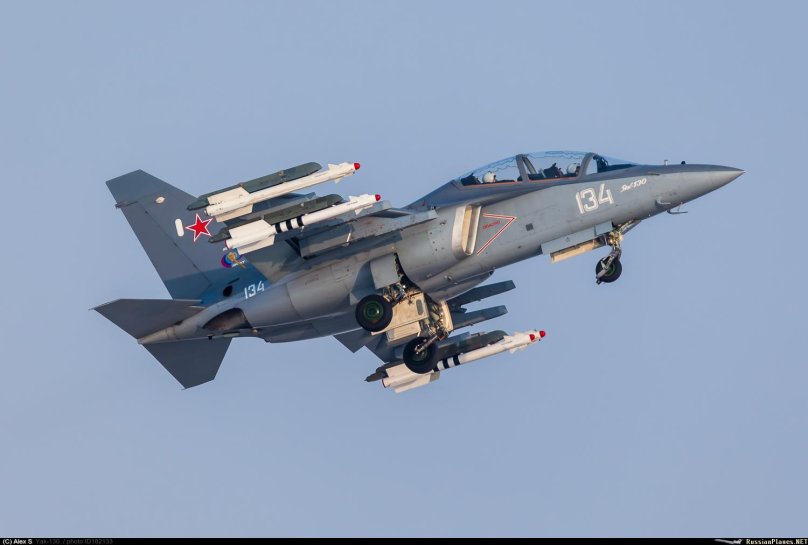 Самолет як 130 ВВС России